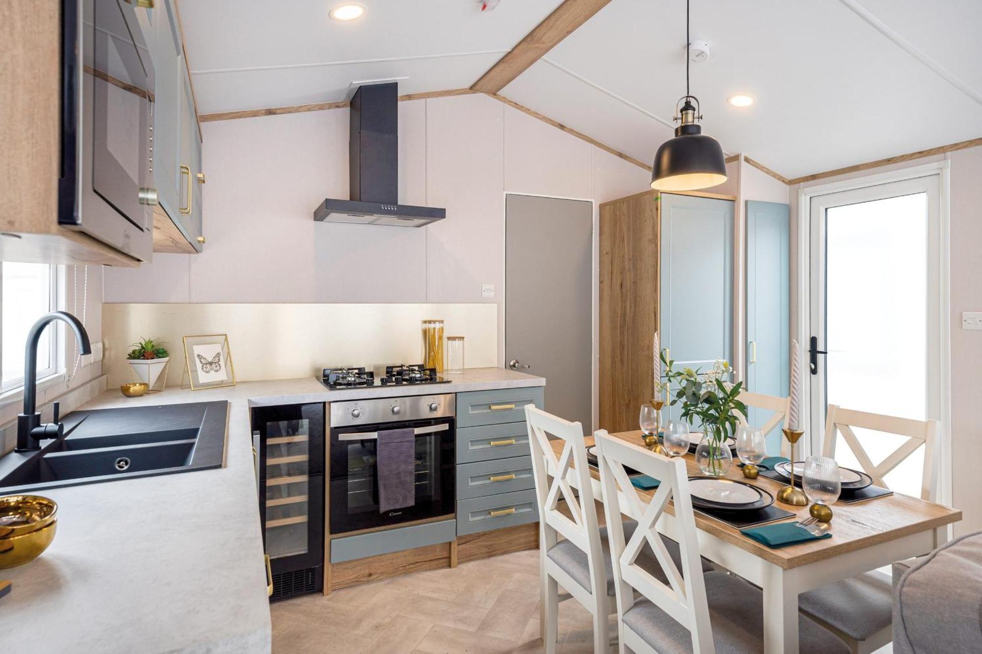 Emma'S Sea View 2-Bedroom Caravan At Durdle Door Near Wareham Dorset West Lulworth Exterior photo